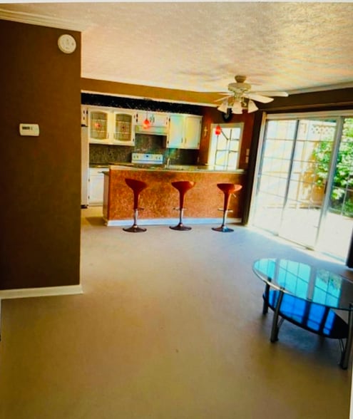 Building Photo - 5576 Clover Rise Ln