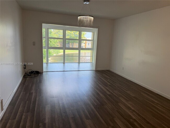 Building Photo - 5851 NW 62nd Ave