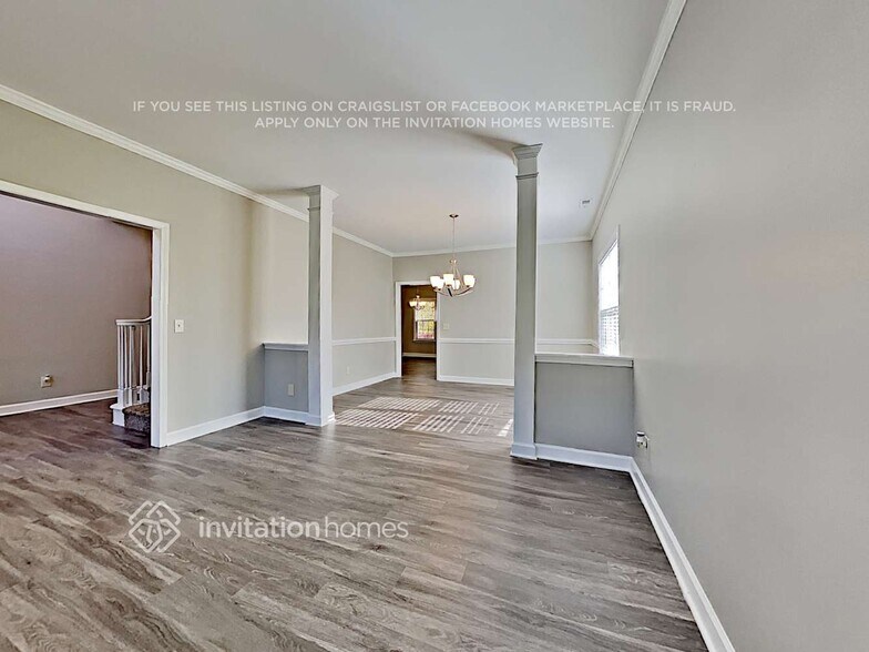 Building Photo - 1600 Stoney Creek Ln