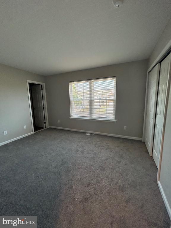 Building Photo - 606 Gunpowder Ct