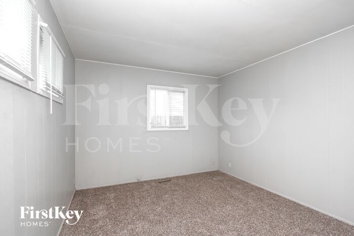 Building Photo - 119 Totten Dr