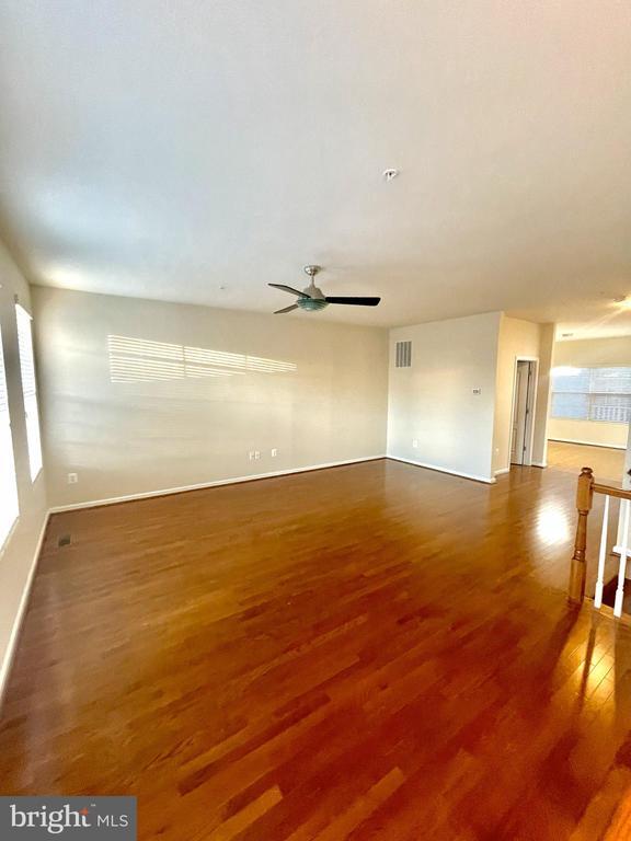 Building Photo - 8453 Winding Trail