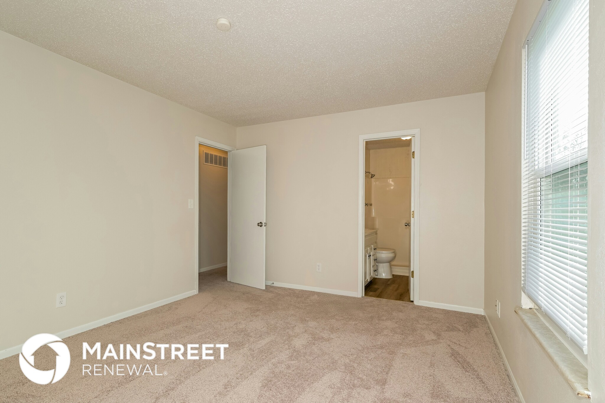 Building Photo - 1923 Missouri Ave