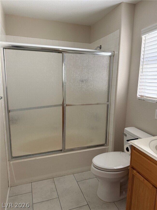 Building Photo - 1424 Red Sunset Ave