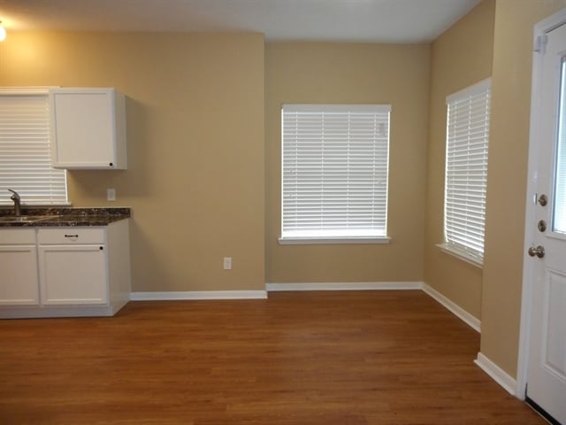 Building Photo - 22806 Tara Way Dr