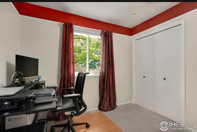 Building Photo - 1621 Kennedy Ave