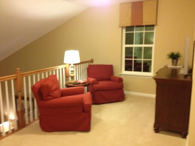 Building Photo - Desirable location, right off woodruff road!!