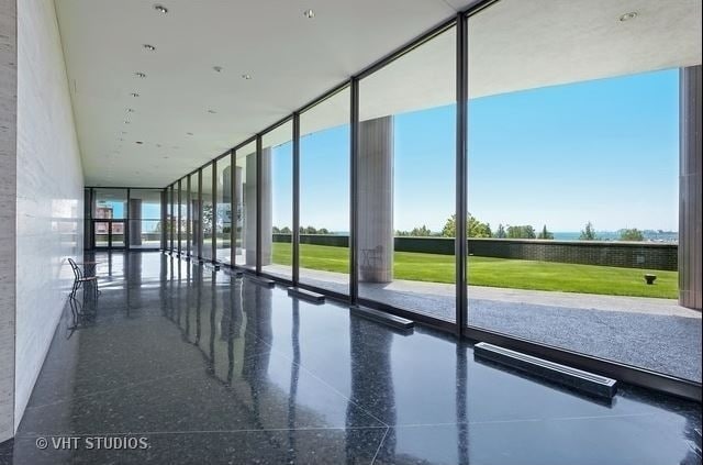 Building Photo - 505 N Lake Shore Dr