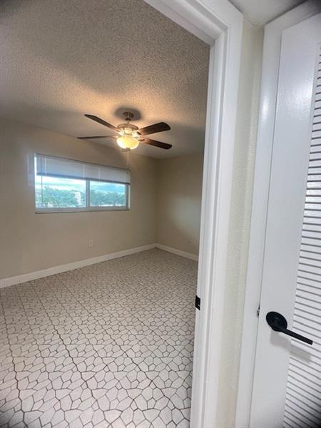 Building Photo - 8515 Sunrise Lakes Blvd