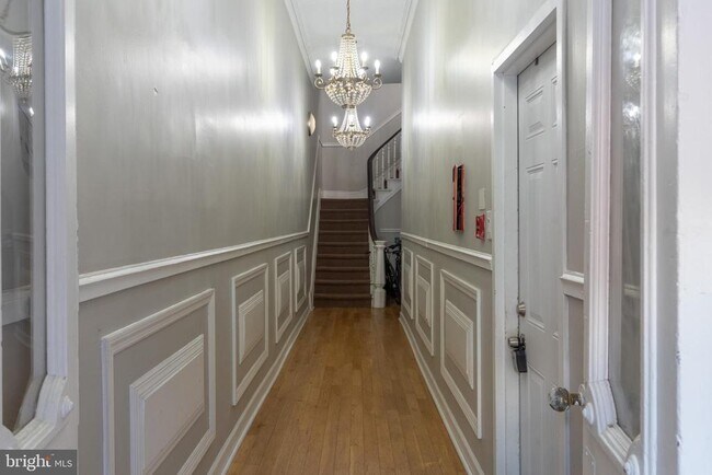 Building Photo - 1769 Frankford Ave