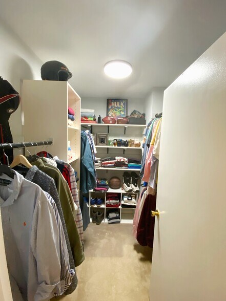 Building Photo - 5340 Holmes Run Pky