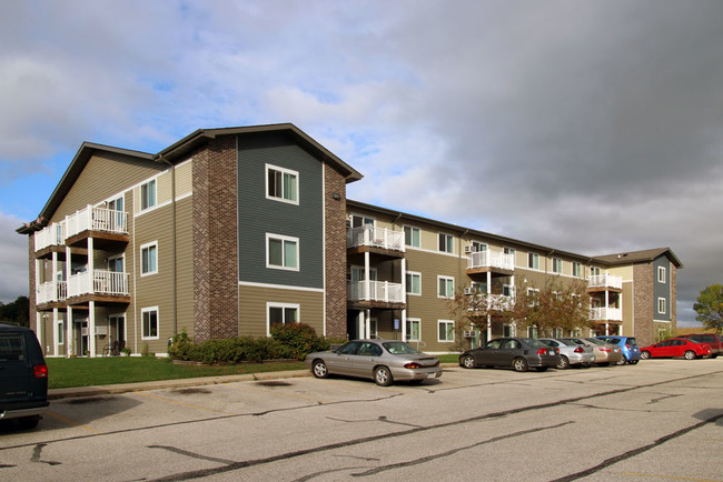 Primary Photo - River West Apartments