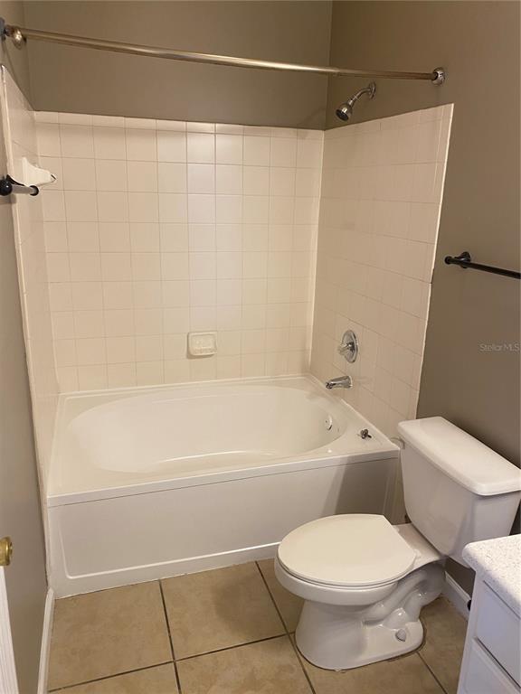 Building Photo - 18015 Villa Creek Dr