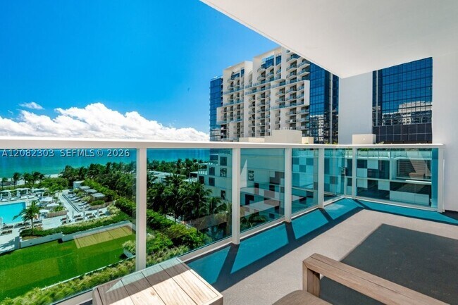 Building Photo - 2301 Collins Ave