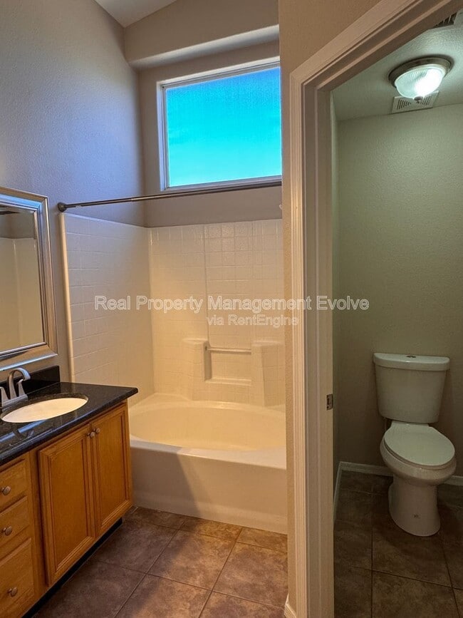 Building Photo - 22297 N 76th Dr