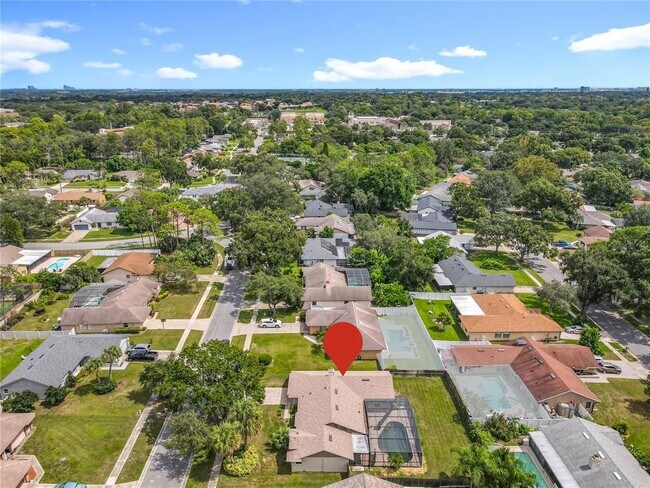 Building Photo - 9134 Sabal Palm Cir