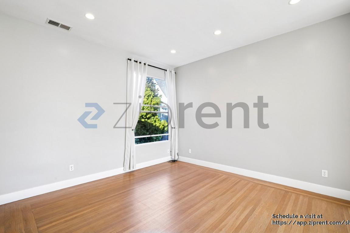 Building Photo - 3024 Market St