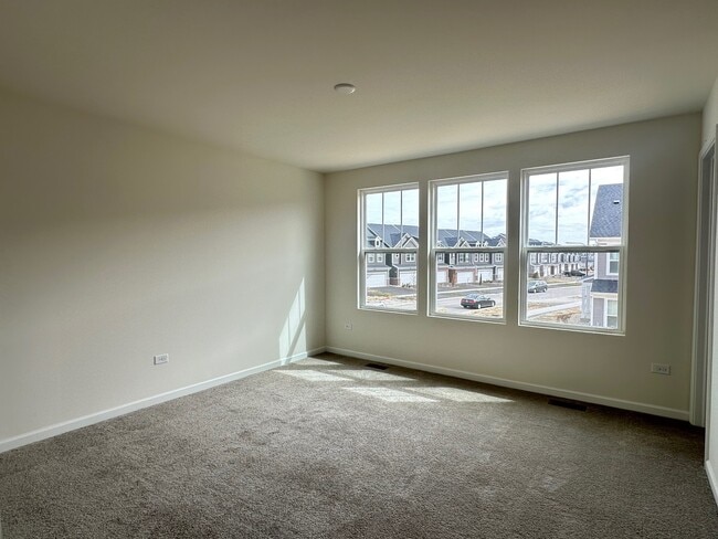 Building Photo - 2320 Horseshoe Cir