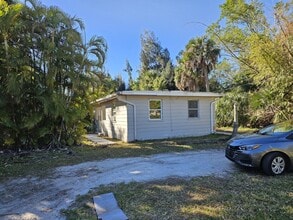 Building Photo - 25445 Shore Dr