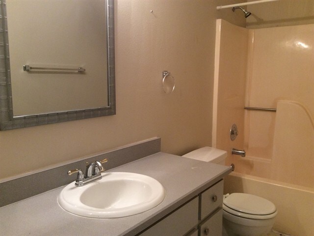 Building Photo - 5106 Chipper Court