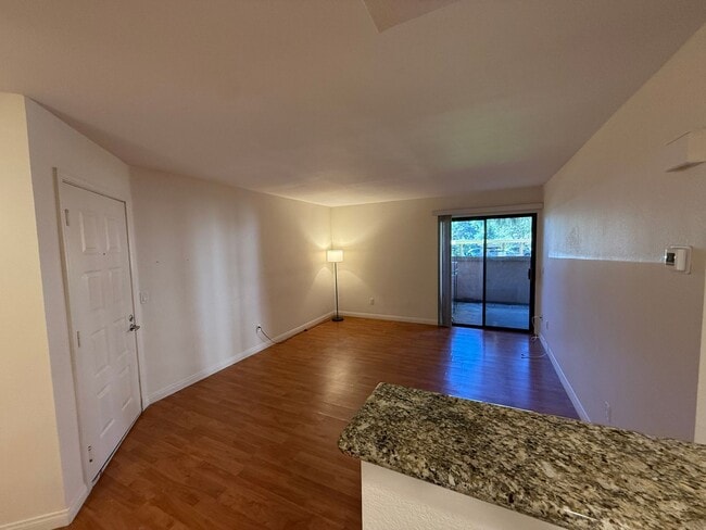 Building Photo - 2 Bedroom Apartment in Il Palio, Rancho Bernardo
