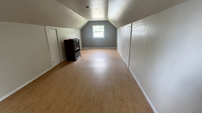 Building Photo - 3325 Claremont Ave
