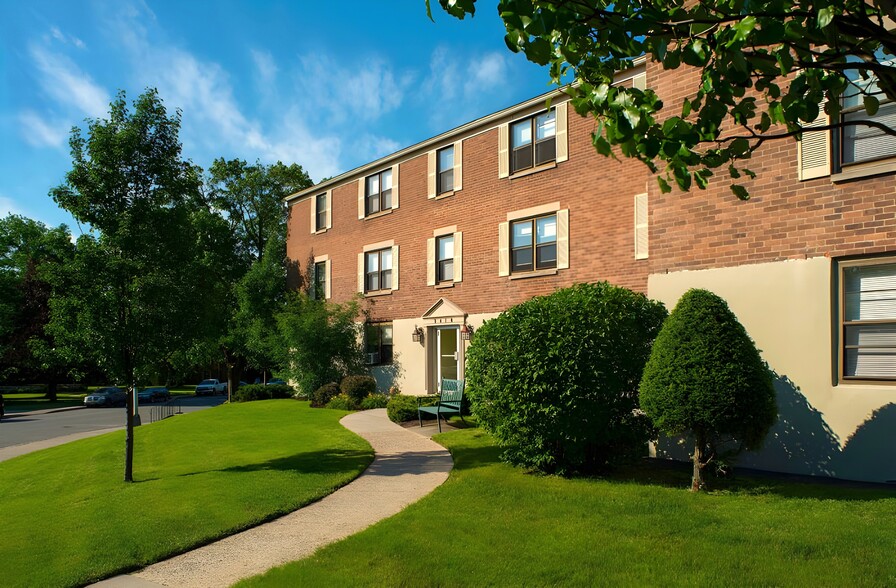 Primary Photo - Troy Gardens Apartments