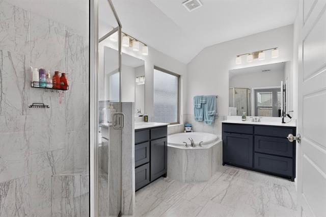 Building Photo - 2319 Kirkstall Wy