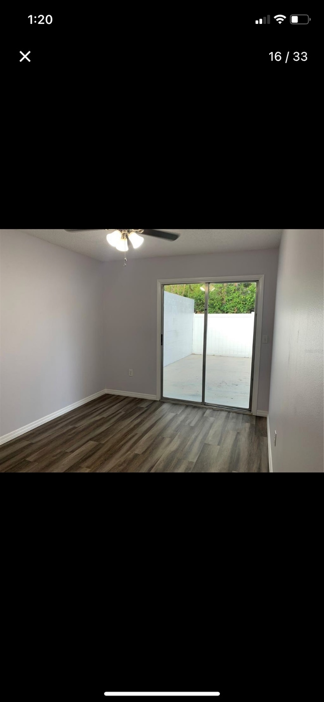 Building Photo - 11915 Dietz Dr