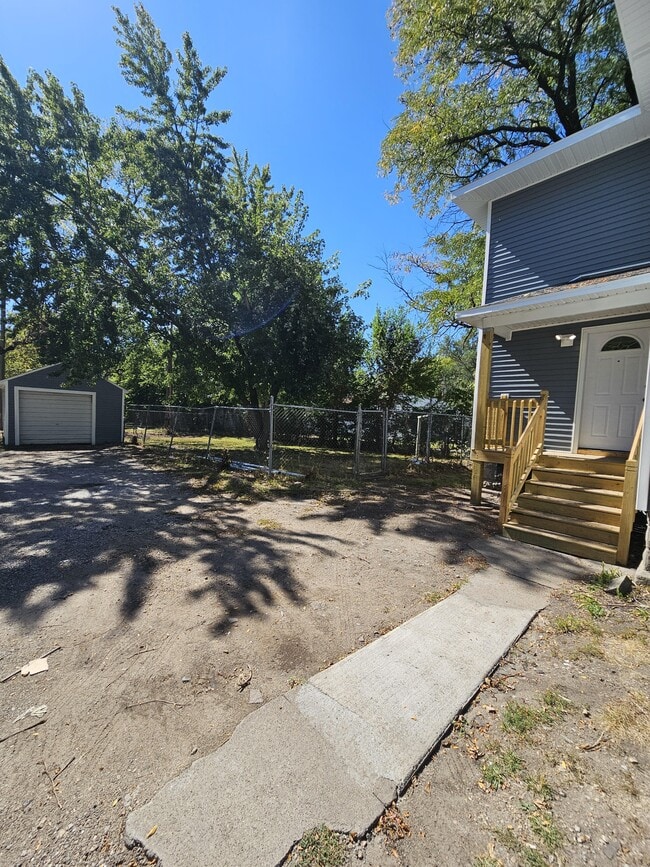 Building Photo - 117 Dawson St