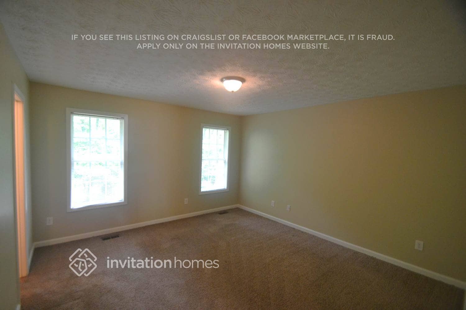 Building Photo - 407 Delane Dr