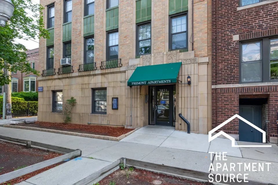 Building Photo - 3831 N Fremont St