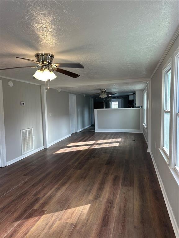 Building Photo - 617 Cassville Rd SE