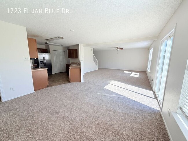 Building Photo - 1723 Elijah Blue Dr