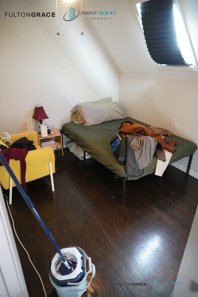 Building Photo - 2652 W 23rd Pl