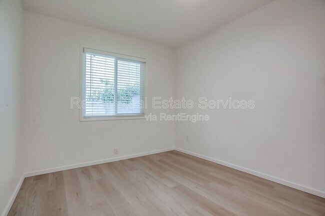 Building Photo - 8019 Paseo Del Ocaso