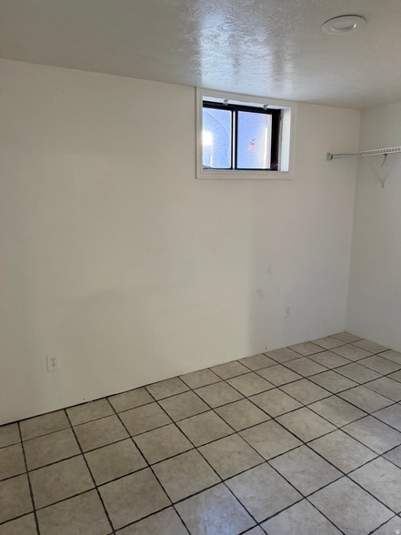 Building Photo - 3578 S Van Buren Ave