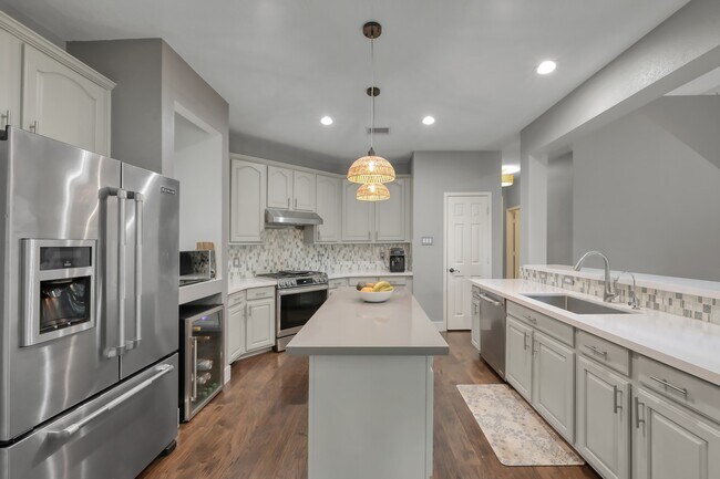 Building Photo - 78 N Peaceful Canyon Cir