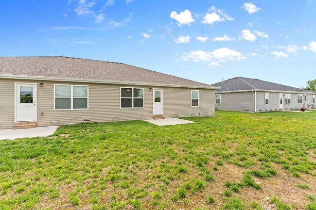 Building Photo - 1212 Choctaw Rd