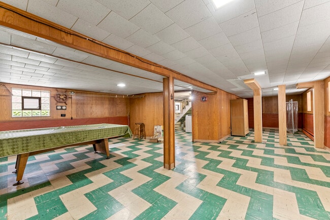 Building Photo - 4844 W Addison St