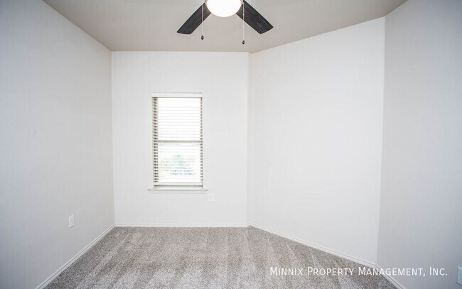 Building Photo - 1144 N 7th St