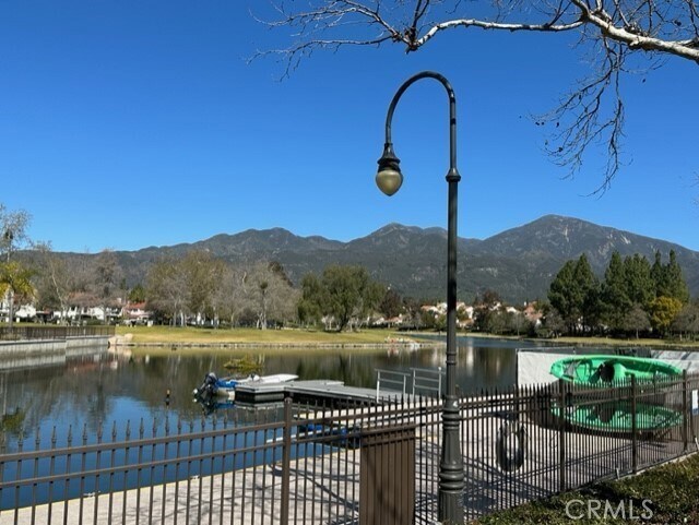 Building Photo - 57 Brisa Del Lago