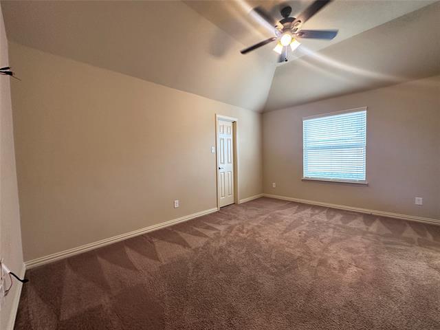 Building Photo - 708 Yarrow St