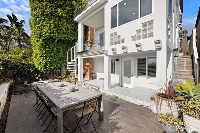 Building Photo - 2609 Victoria Dr