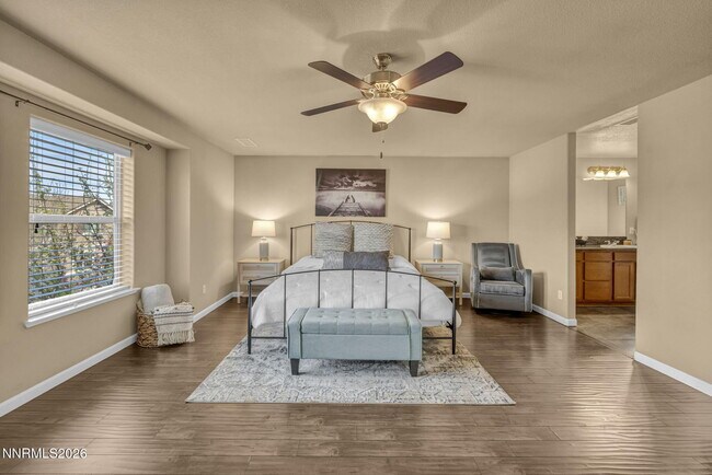 Building Photo - 3680 Coastal St