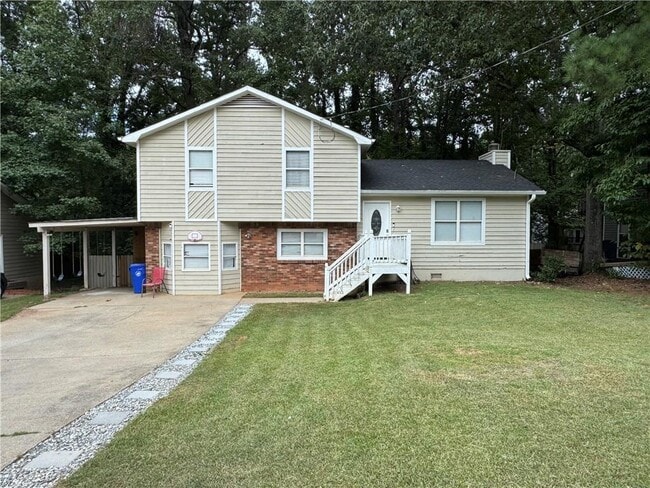 Building Photo - 5382 Zachary Dr
