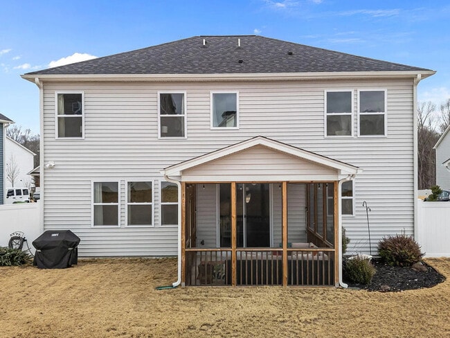 Building Photo - Earn Wealth While Leasing – Like a Homeowner – Lease to Own