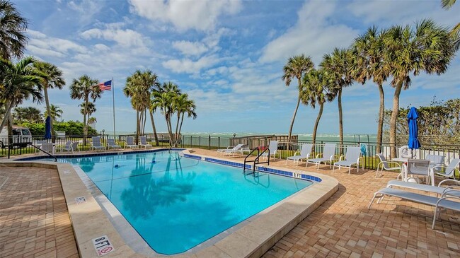 Building Photo - 4822 Ocean Blvd