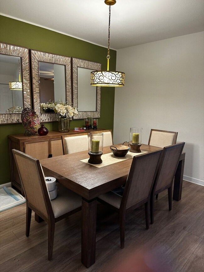 Building Photo - 3397 W 94th Terrace