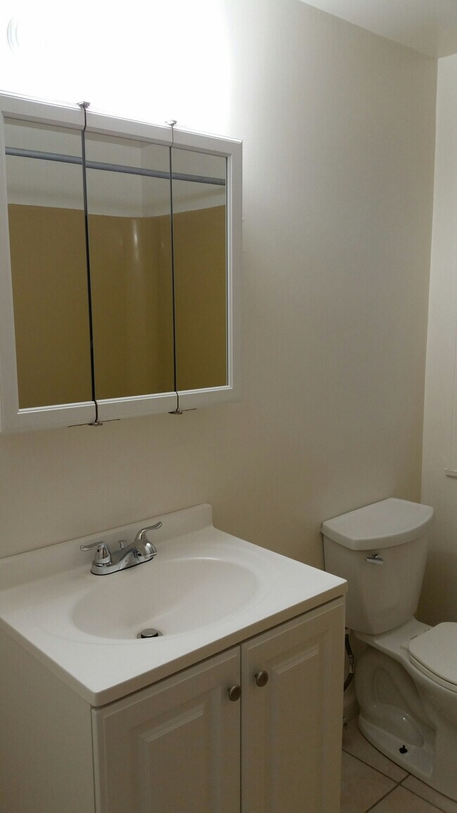 200 Chateau Lane Butler Pa for rent - 200 Chateau Ln